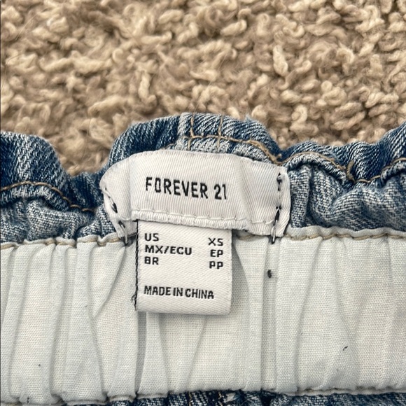 👖Forever 21 Blue Women's Jeans👖 - Picture 2 of 4